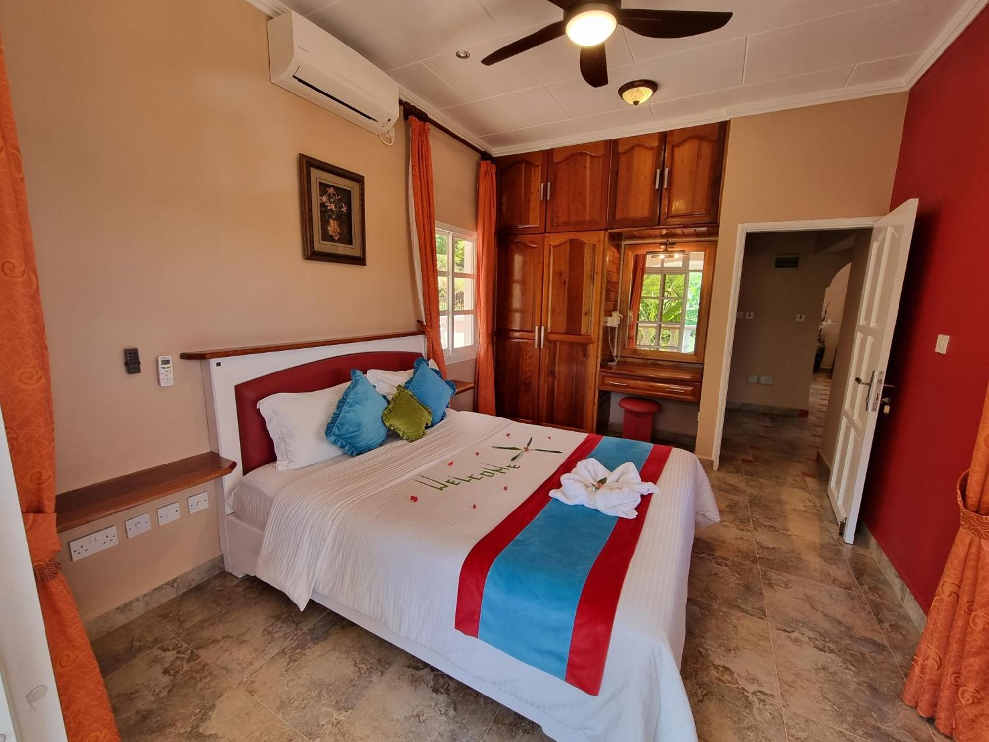 Au Fond De Mer View Anse Royale Phòng bức ảnh