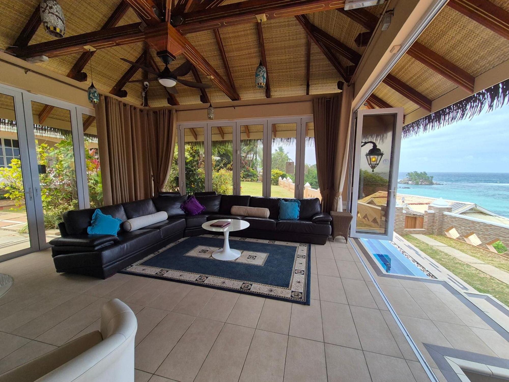 Au Fond De Mer View Anse Royale Ngoại thất bức ảnh