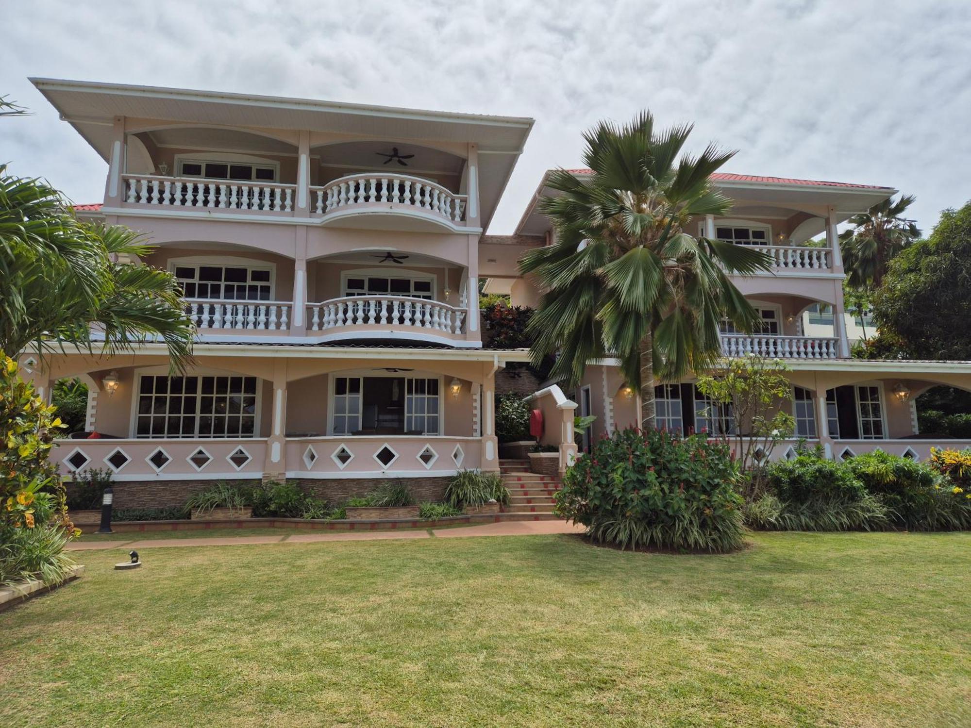 Au Fond De Mer View Anse Royale Ngoại thất bức ảnh