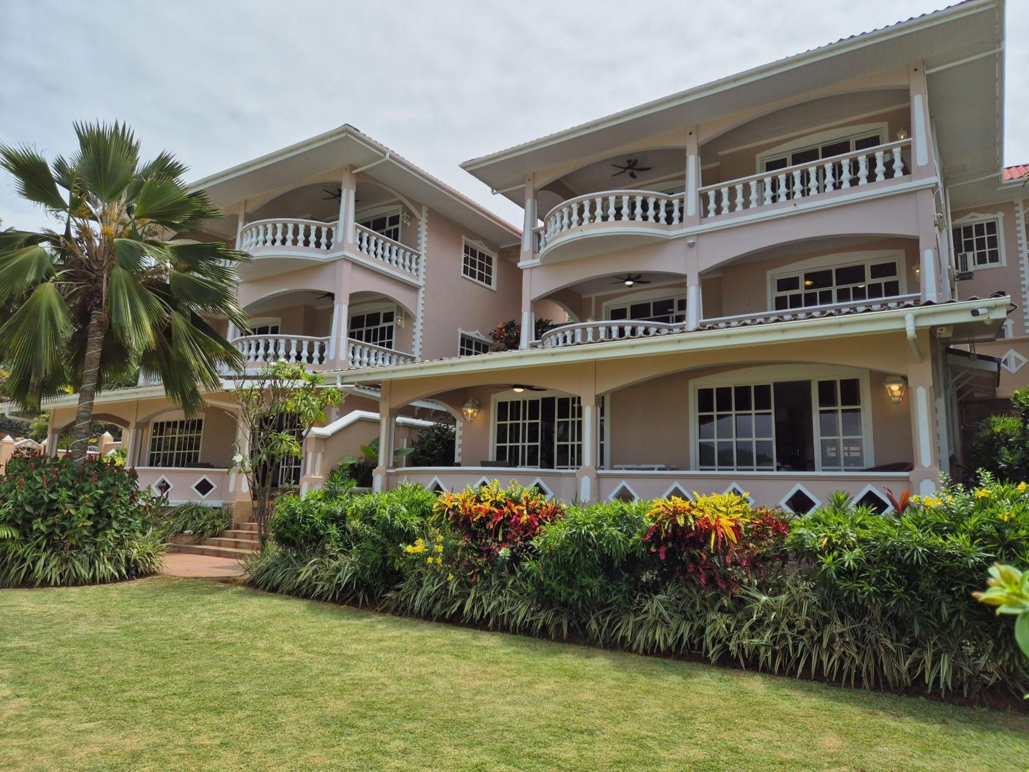 Au Fond De Mer View Anse Royale Ngoại thất bức ảnh