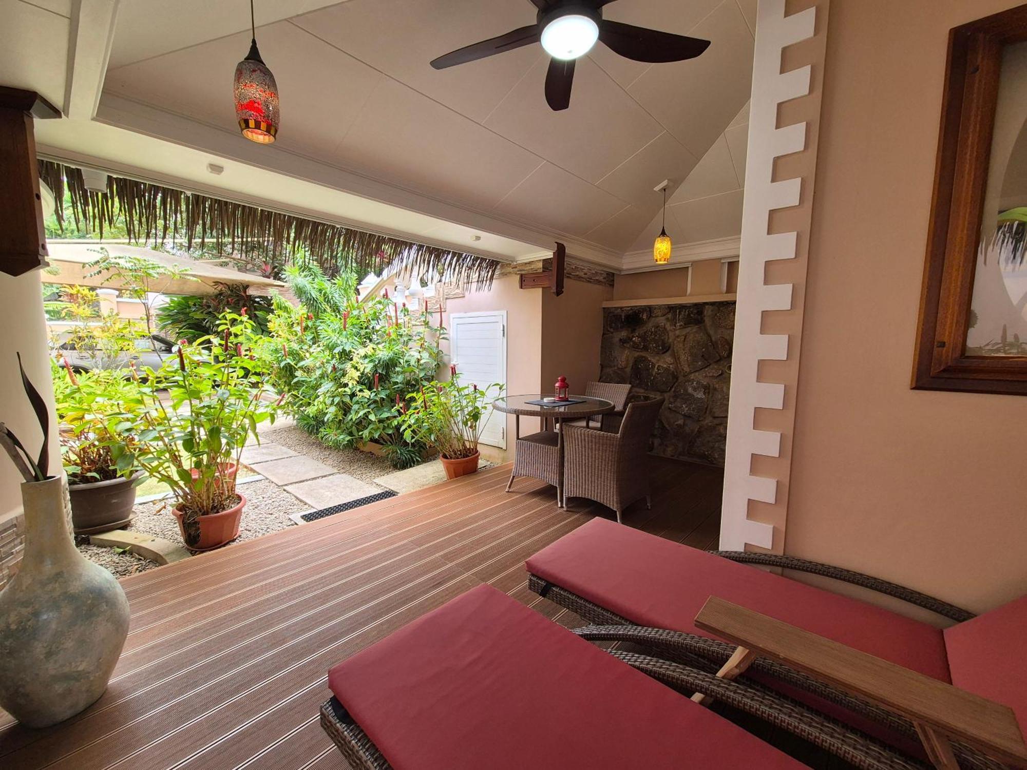 Au Fond De Mer View Anse Royale Ngoại thất bức ảnh