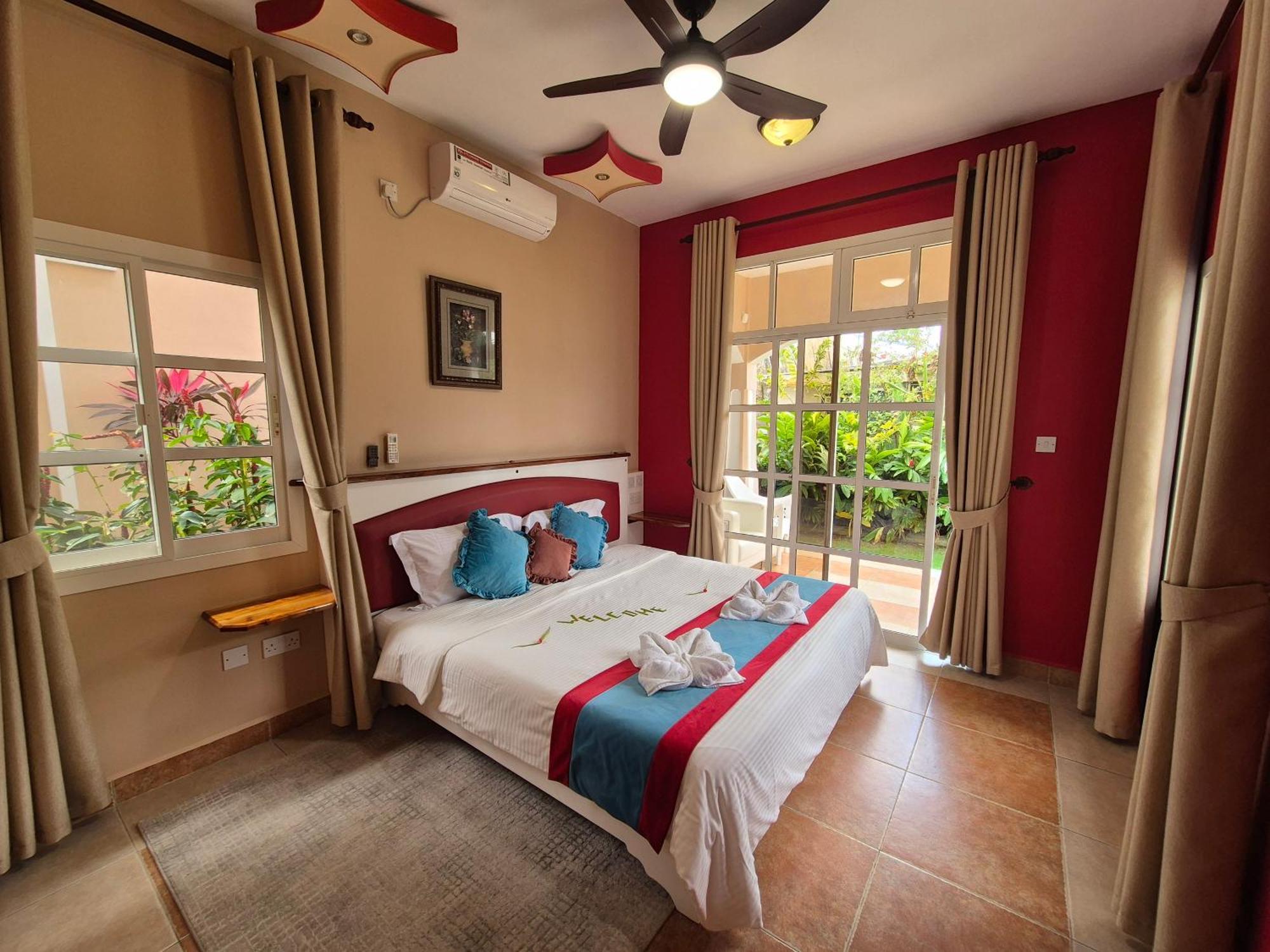 Au Fond De Mer View Anse Royale Ngoại thất bức ảnh