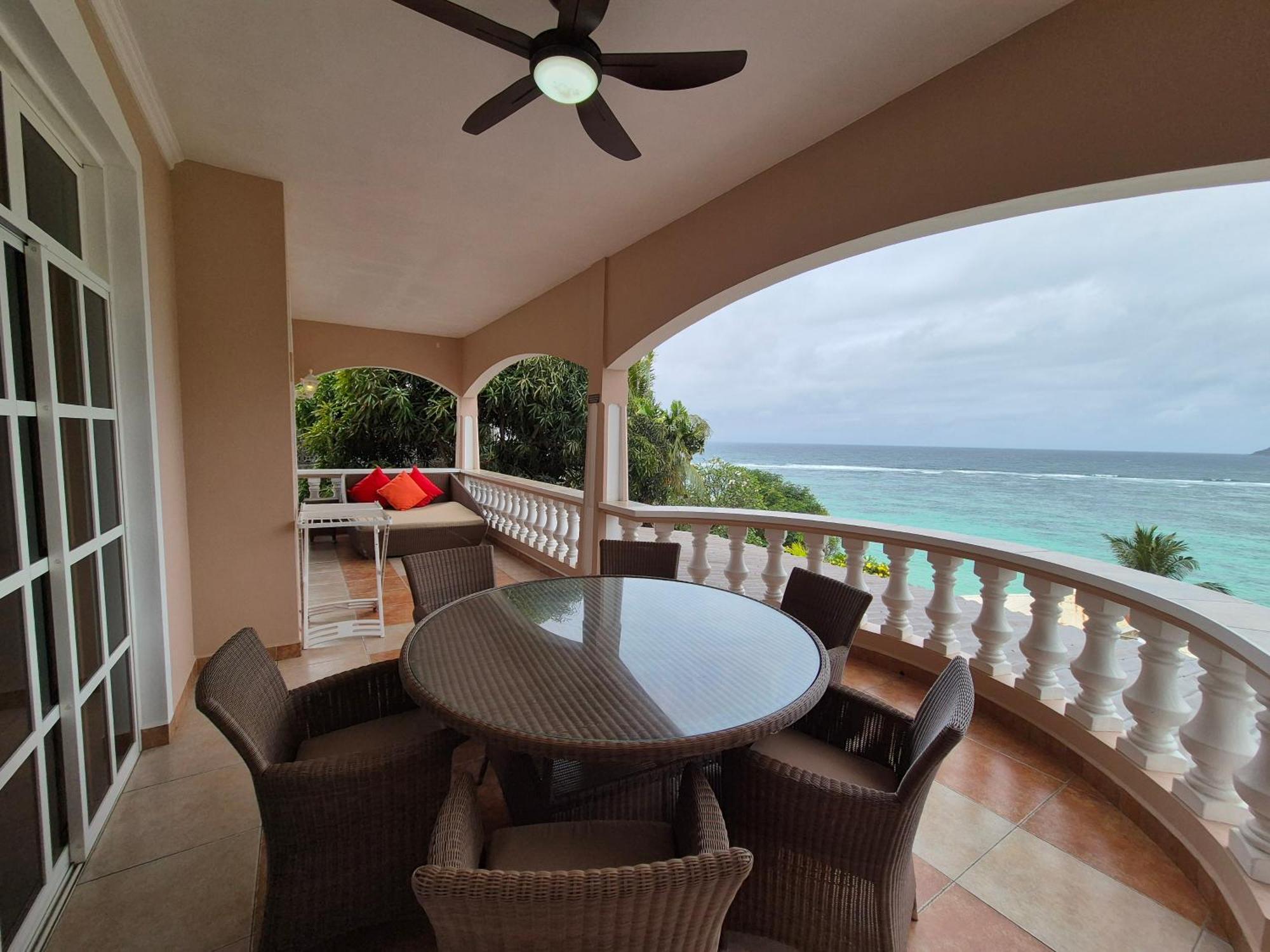 Au Fond De Mer View Anse Royale Ngoại thất bức ảnh