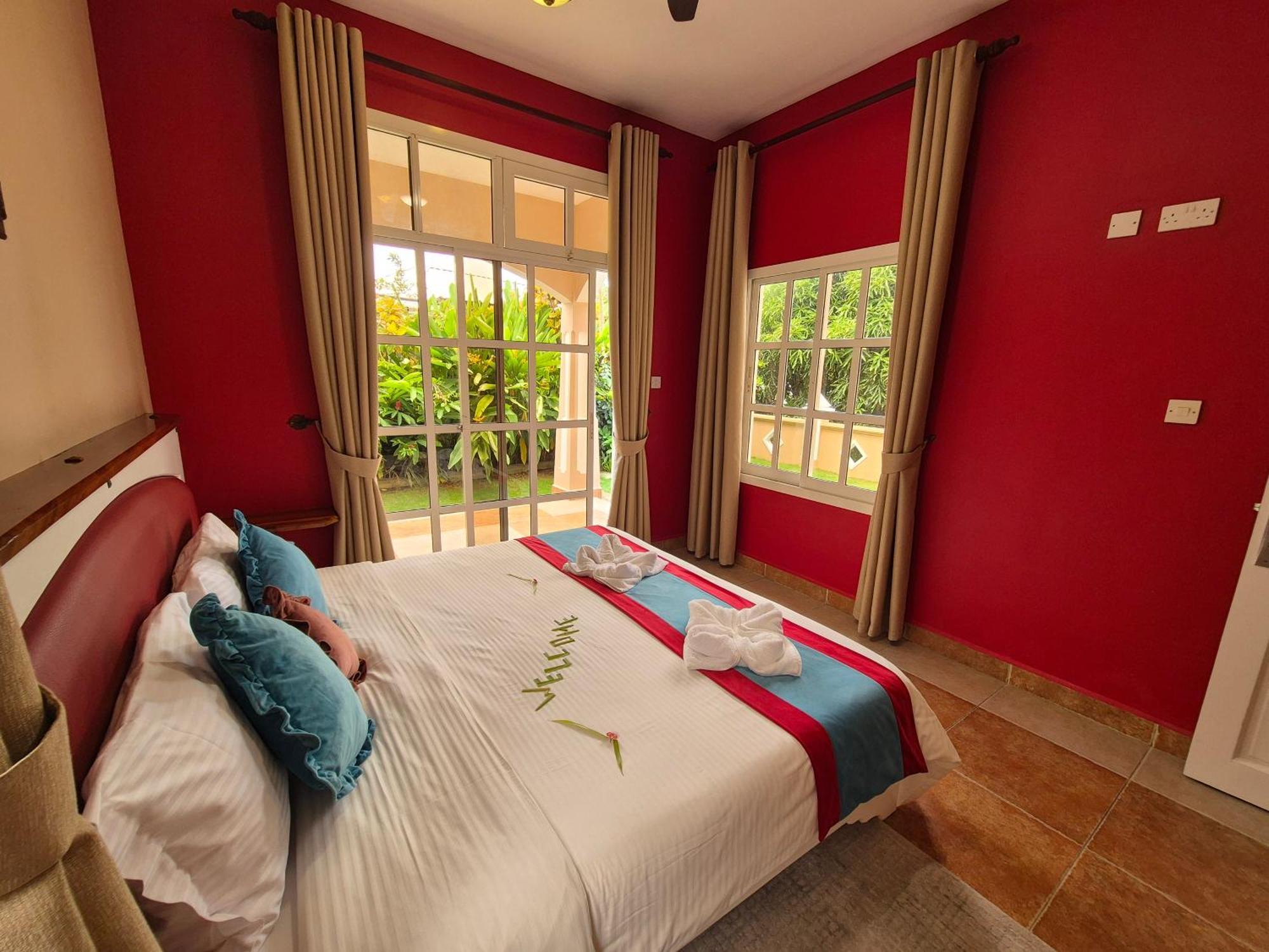 Au Fond De Mer View Anse Royale Ngoại thất bức ảnh